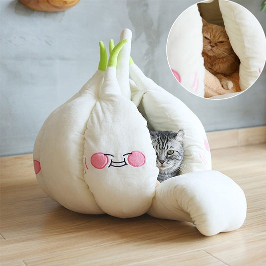 Winter Pet Tent Bed – Cozy Cave with Soft Cushion & Mat