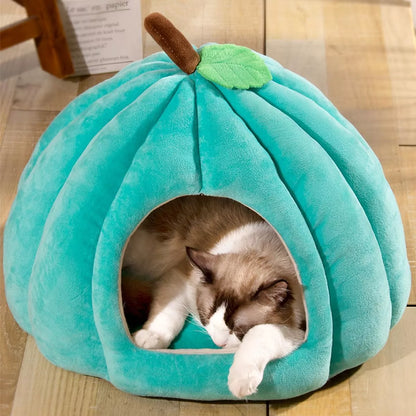 Cozy Pumpkin Pet Bed for Cats